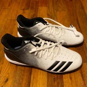 Adidas baseball cleats